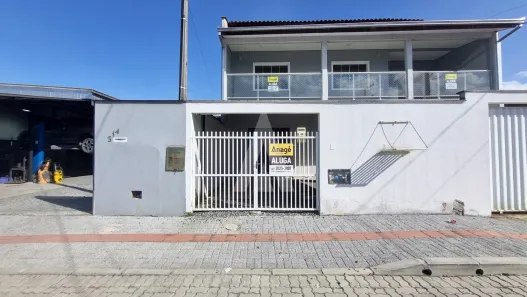 Casa com 1 Quarto para alugar, 70m² no Vila Nova, Joinville