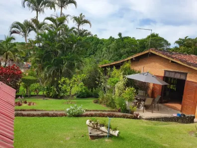 Fazenda/Sítio com 3 Quartos à venda, 385m² no Granja dos Cavaleiros, Macaé