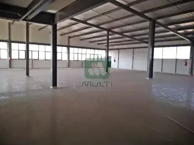 Sala Comercial com 1 Quarto para alugar, 900m² no Custódio Pereira, Uberlândia