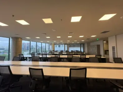 Ponto Comercial para alugar, 399m² no Parque Industrial Tomas Edson, São Paulo