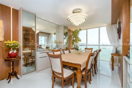 Apartamento com 4 Quartos à venda, 190m² no Pioneiros, Balneário Camboriú