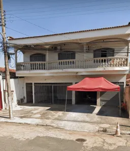 Prédio Comercial com 3 Quartos à venda, 437m² no Setor dos Funcionários, Goiânia