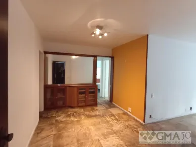 Apartamento com 2 Quartos para alugar, 84m² no Copacabana, Rio de Janeiro