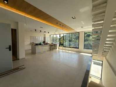 Casa com 3 Quartos à venda, 260m² no Água Limpa, Volta Redonda