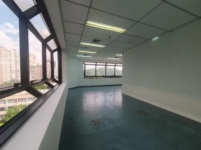 Sala Comercial à venda, 87m² no Água Branca, São Paulo