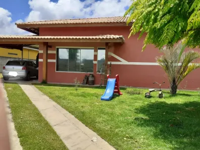 Casa com 4 Quartos à venda, 260m² no Granjas Rurais Reunidas São Judas Tadeu, Taubaté
