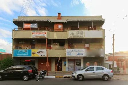Apartamento com 2 Quartos para alugar, 69m² no Niterói, Canoas