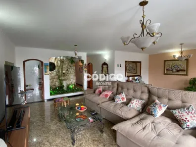 Sobrado com 3 Quartos à venda, 250m² no Jardim Santa Mena, Guarulhos