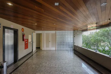 Sala Comercial à venda, 45m² no Lourdes, Belo Horizonte
