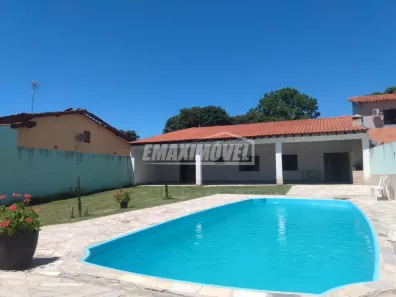 Fazenda/Sítio com 2 Quartos para alugar, 98m² no Itavuvu, Sorocaba