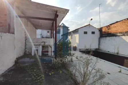 Casa com 2 Quartos à venda, 250m² no Vila Romanópolis, Ferraz de Vasconcelos