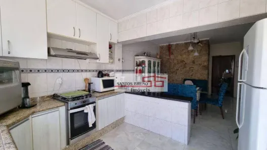 Casa com 3 Quartos à venda, 200m² no Vila Bruna, São Paulo