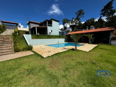 Fazenda/Sítio com 4 Quartos à venda, 1100m² no , Mairinque