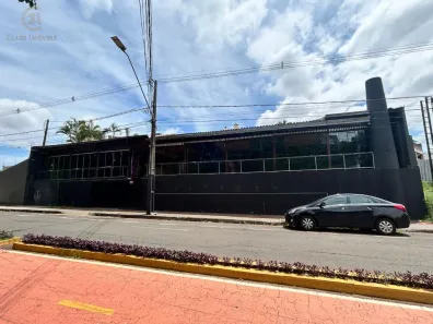 Imóvel Comercial com 4 Quartos para alugar, 380m² no Maringá, Londrina