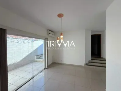 Casa com 3 Quartos para alugar, 260m² no Vigilato Pereira, Uberlândia