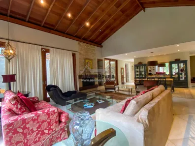 Casa de Condomínio com 4 Quartos à venda, 298m² no Jd do Pai, Campos do Jordão