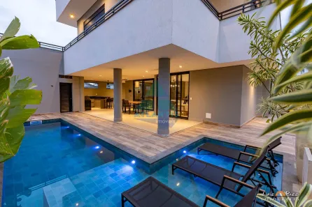 Casa com 5 Quartos à venda, 330m² no Lagoinha, Ubatuba
