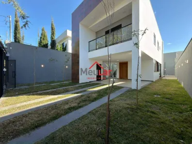 Casa com 4 Quartos à venda, 266m² no Trevo, Belo Horizonte