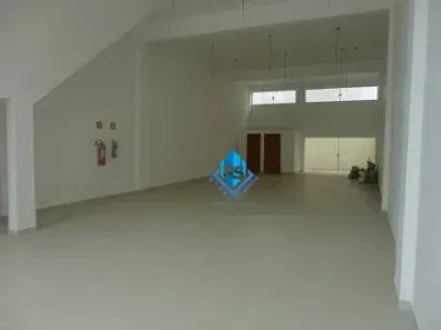 Ponto Comercial à venda, 180m² no Vila Gilda, Santo André