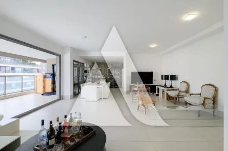 Apartamento com 3 Quartos à venda, 186m² no Campo Belo, São Paulo