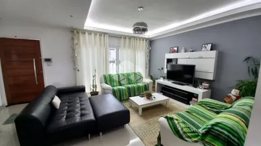 Casa com 3 Quartos à venda, 186m² no Vila Irmãos Arnoni, São Paulo