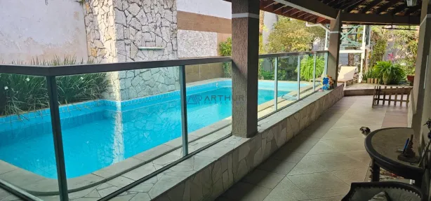 Casa com 3 Quartos à venda, 230m² no Canto do Forte, Praia Grande