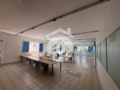 Sala Comercial para alugar, 211m² no Tabajaras, Uberlândia