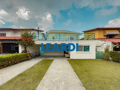 Casa de Condomínio com 4 Quartos à venda, 258m² no Alphaville, Santana de Parnaíba