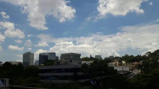 Prédio Comercial para alugar, 850m² no Vila Tramontano, São Paulo