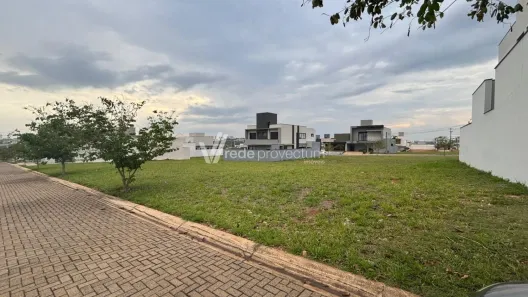 Lote/Terreno à venda, 300m² no Tucura, Mogi Mirim