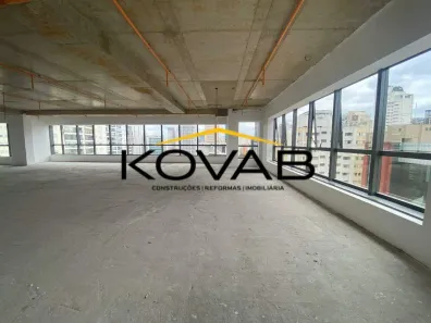 Sala Comercial para alugar, 225m² no Indianópolis, São Paulo