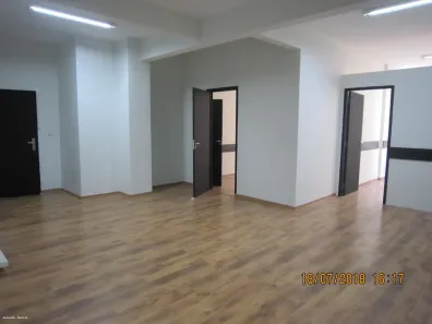 Sala Comercial para alugar, 100m² no República, São Paulo