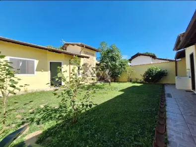 Casa com 2 Quartos à venda, 214m² no Jardim Britânia, Caraguatatuba