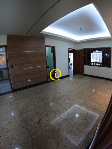 Casa com 3 quartos — Ouro Preto, Belo Horizonte