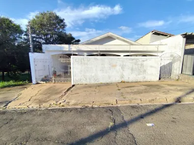 Casa com 2 Quartos à venda, 158m² no Vila Prado, São Carlos