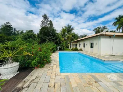 Fazenda/Sítio com 5 Quartos à venda, 290m² no Condomínio Lagoinha, Jacareí