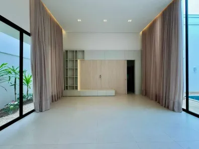 Casa com 3 Quartos à venda, 265m² no Nova Uberlândia, Uberlândia