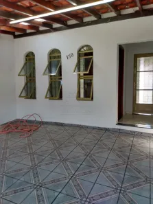 Casa com 2 Quartos para alugar, 135m² no Vila Santa Maria, Americana