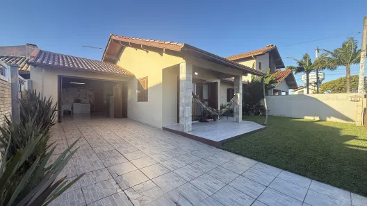 Casa com 3 Quartos à venda, 20m² no Centro, Imbé