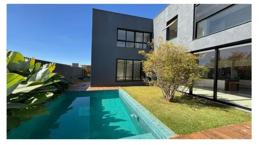 Casa de Condomínio com 5 Quartos à venda, 284m² no Jardins França, Goiânia
