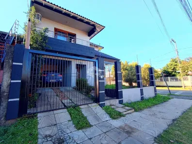Casa com 3 Quartos à venda, 160m² no Igara, Canoas