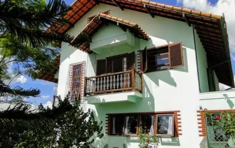 Casa com 3 Quartos à venda, 345m² no Golfe, Teresópolis