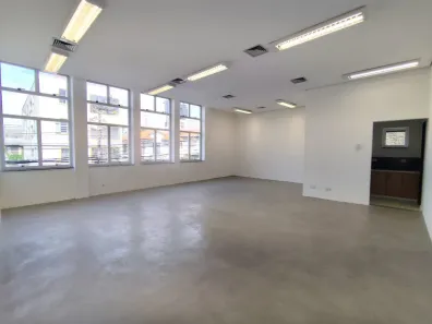 Sala Comercial para alugar, 70m² no Vila Madalena, São Paulo
