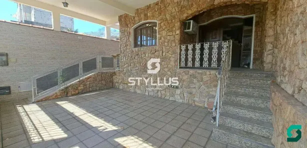 Casa com 4 Quartos à venda, 260m² no Vaz Lobo, Rio de Janeiro