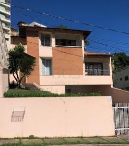Casa com 3 Quartos à venda, 328m² no Jardim Quisisana, Poços de Caldas