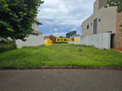 Lote/Terreno à venda, 360m² no Jardim Botânico, Uberlândia