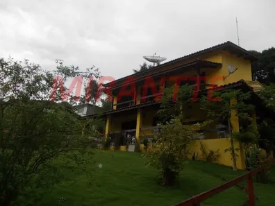 Sobrado com 4 Quartos à venda, 272m² no Rio Abaixo, Mairiporã