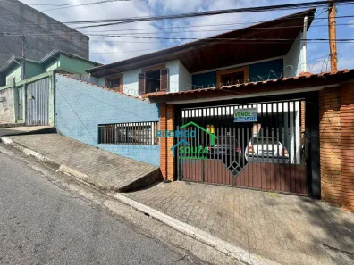 Casa com 5 Quartos à venda, 280m² no Vila Três Irmãos, Carapicuíba