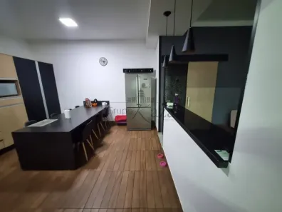 Sobrado com 3 Quartos à venda, 200m² no Setville Altos de São José, São José dos Campos
