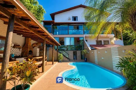 Casa com 5 Quartos à venda, 350m² no Nova Guarapari, Guarapari
